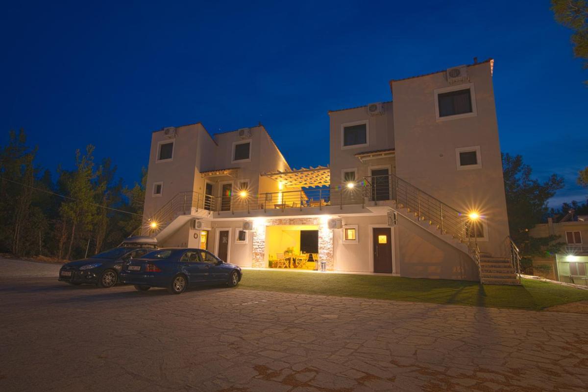 Villa Ermioni Apartments Limenaria  Extérieur photo